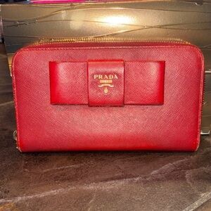 Prada Saffiano Leather Bow Ribbon Zippy Long red Wallet